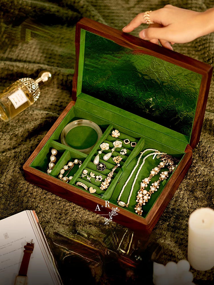 Vintage Jewelry Box: The Ultimate Mother's Day Gift Guide